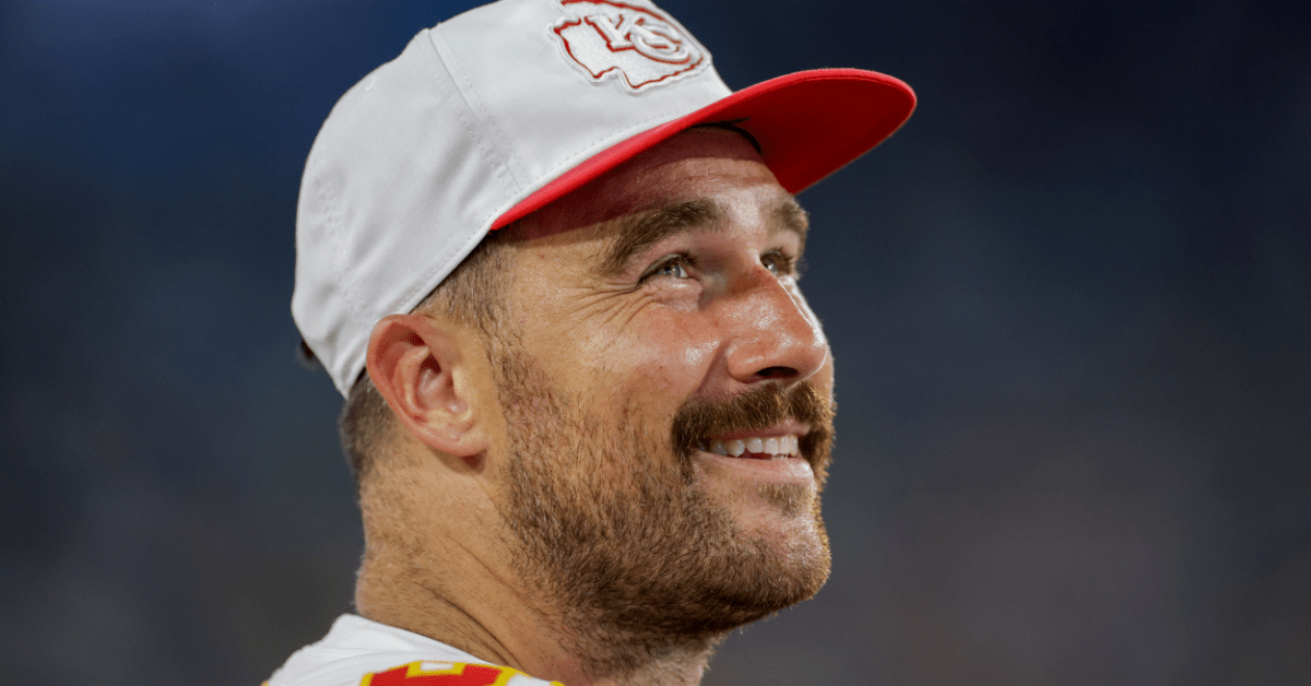 Travis Kelce Dons a Gladiator Suit in New Pepsi Commercial: 'That Should Be Illegal'