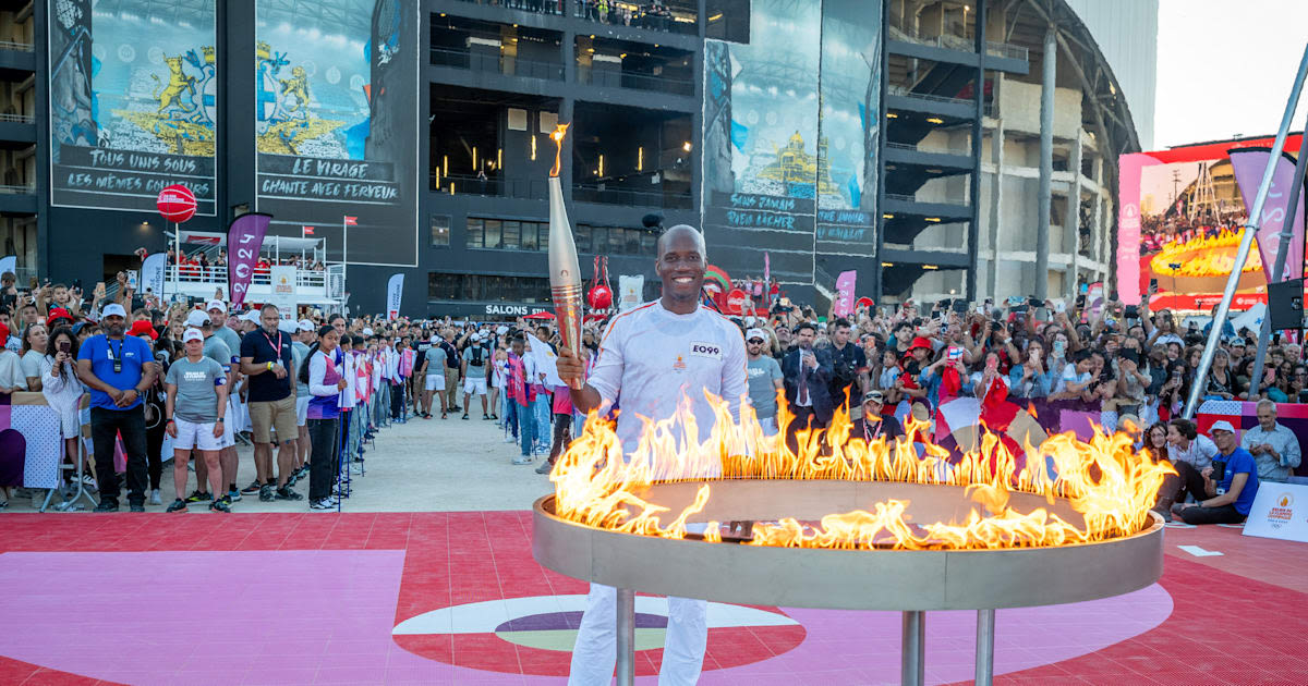 Marseille parties on as the Olympic Torch Relay gets under way!