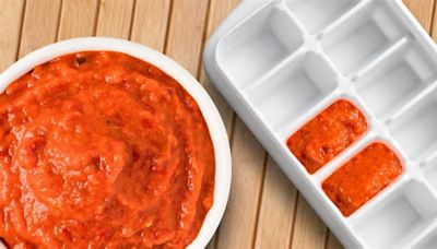 An Ice Cube Tray Is The Answer To Your Excess Pasta Sauce Problem