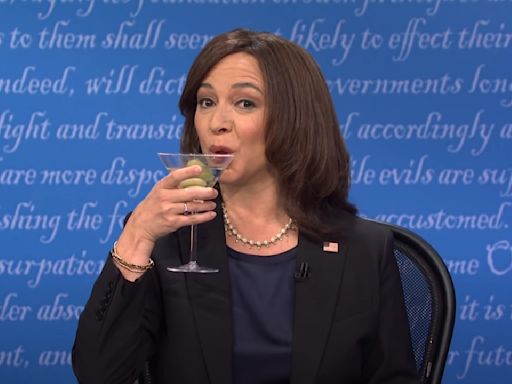 SNL Fans Have Great Requests For Who Should Play Kamala Harris' VP Candidate, And Lorne Michaels Better Be Making Some...