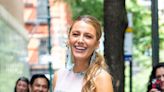 Blake Lively Decked Out Her Short Nails in the Prettiest Floral Design