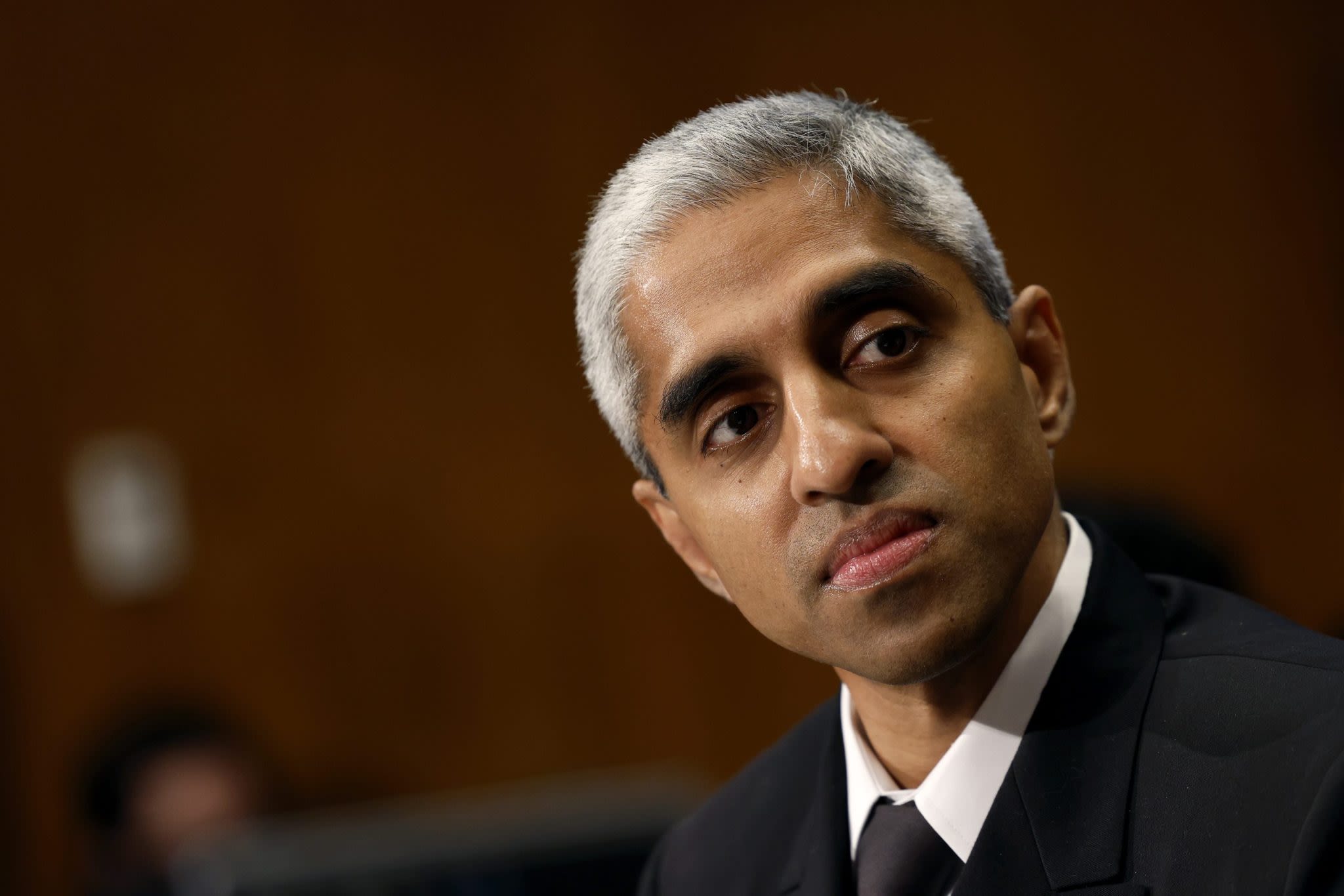 Some child psychologists say the U.S. surgeon general’s call for social media warning labels is misguided ‘moral panic’