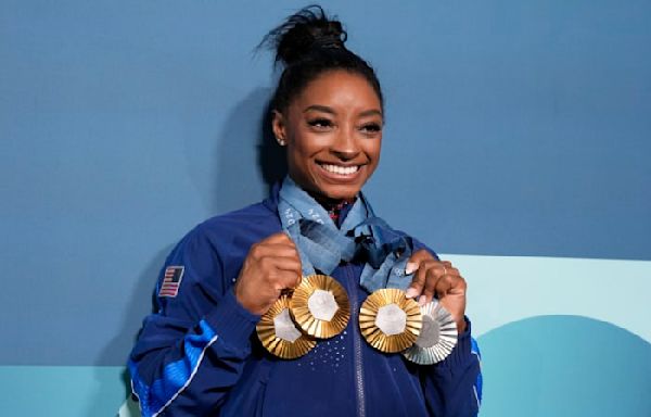 Simone Biles caps Paris Olympics 'Redemption Tour' with one last medal — silver in floor routine