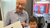 Son's hockey games inspire artist trained in classic Chinese style