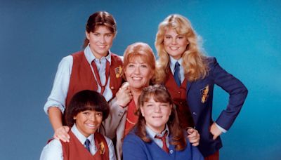 Mindy Cohn Says ‘Facts of Life’ Reboot Was Ruined by One ‘Greedy Bitch’ in the Cast