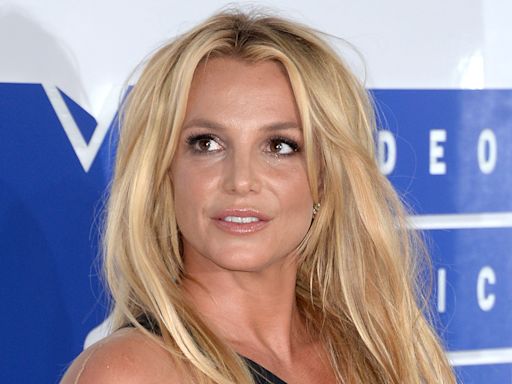 Britney Spears Posts, Deletes Vow To Stay ‘Single As F–k’