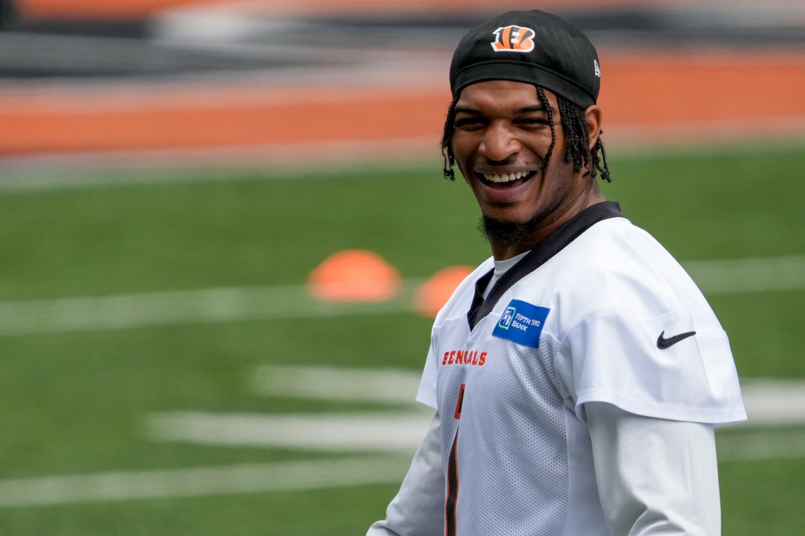 ESPN taps surprising roster weakness for Bengals ahead of 2024 season