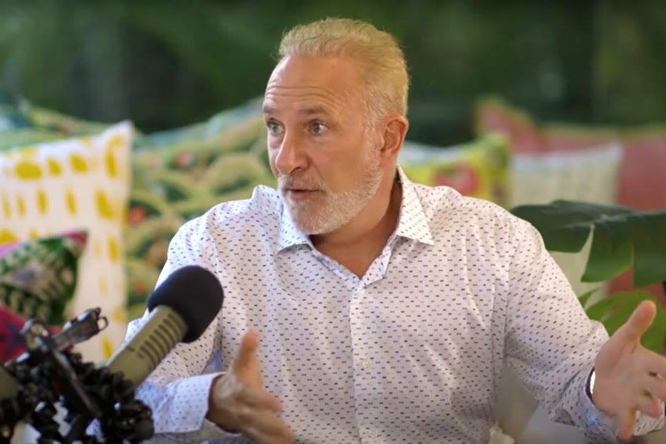 Peter Schiff Finds Fault With Cynthia Lummis' Bitcoin Reserve Bill: 'The Senator's Plan Is To...