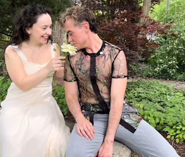 Oak Park Festival Theatre’s outdoor ‘Romeo & Juliet’ grows darker thematically as the sun sets