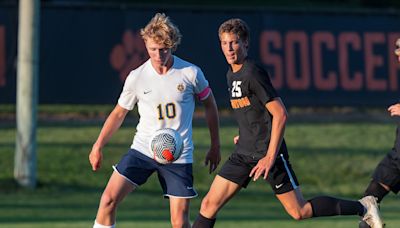 Prep roundup: Hartland, Brighton stun top 2 Division 1 soccer teams in Michigan