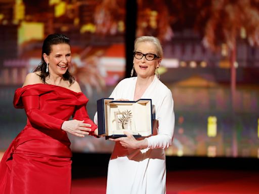 Meryl Streep recibe la Palma de Honor entre ovaciones y lágrimas: "Un premio único"