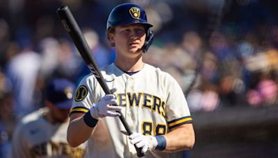 Brewers place Wiemer on IL due to ailing knee