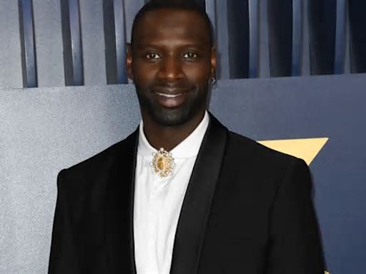 Omar Sy, de 'Lupin' e 'Intocable': "Hay casos en que es difícil ser negro en Francia"