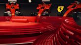 El hotel definitivo para los amantes del motor: se duerme rodeado de coches de Ferrari