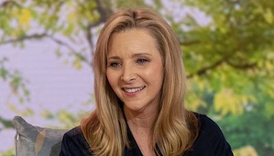 Lisa Kudrow clears air on hating studio audience laughter while filming 'Friends'