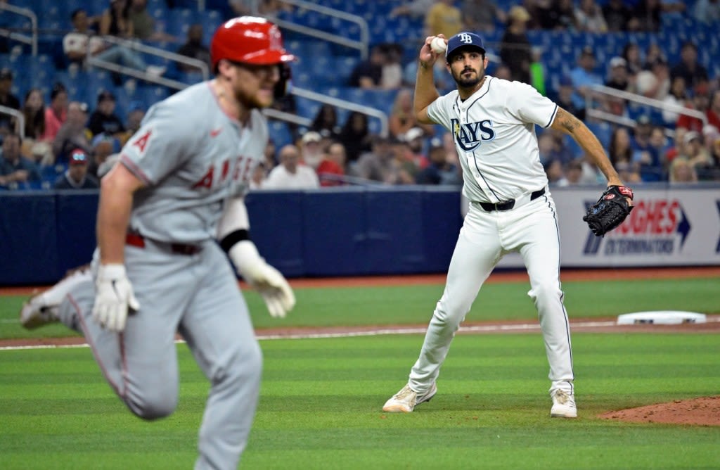 Angels’ Brandon Drury still out because of hamstring issue