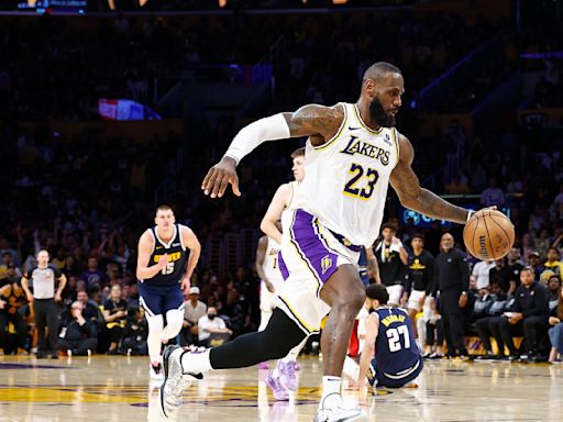 Lakers flip the script — at least for a day — hold on to beat Nuggets, force Game 5