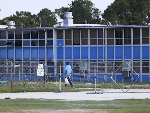 Nate Monroe: In Jacksonville, one of Florida's largest school districts is crumbling