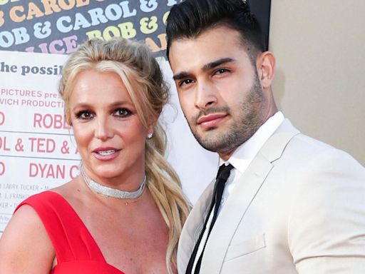 Britney Spears Shares New Look At Swollen Foot While Sam Asghari 'Feels Terrible'