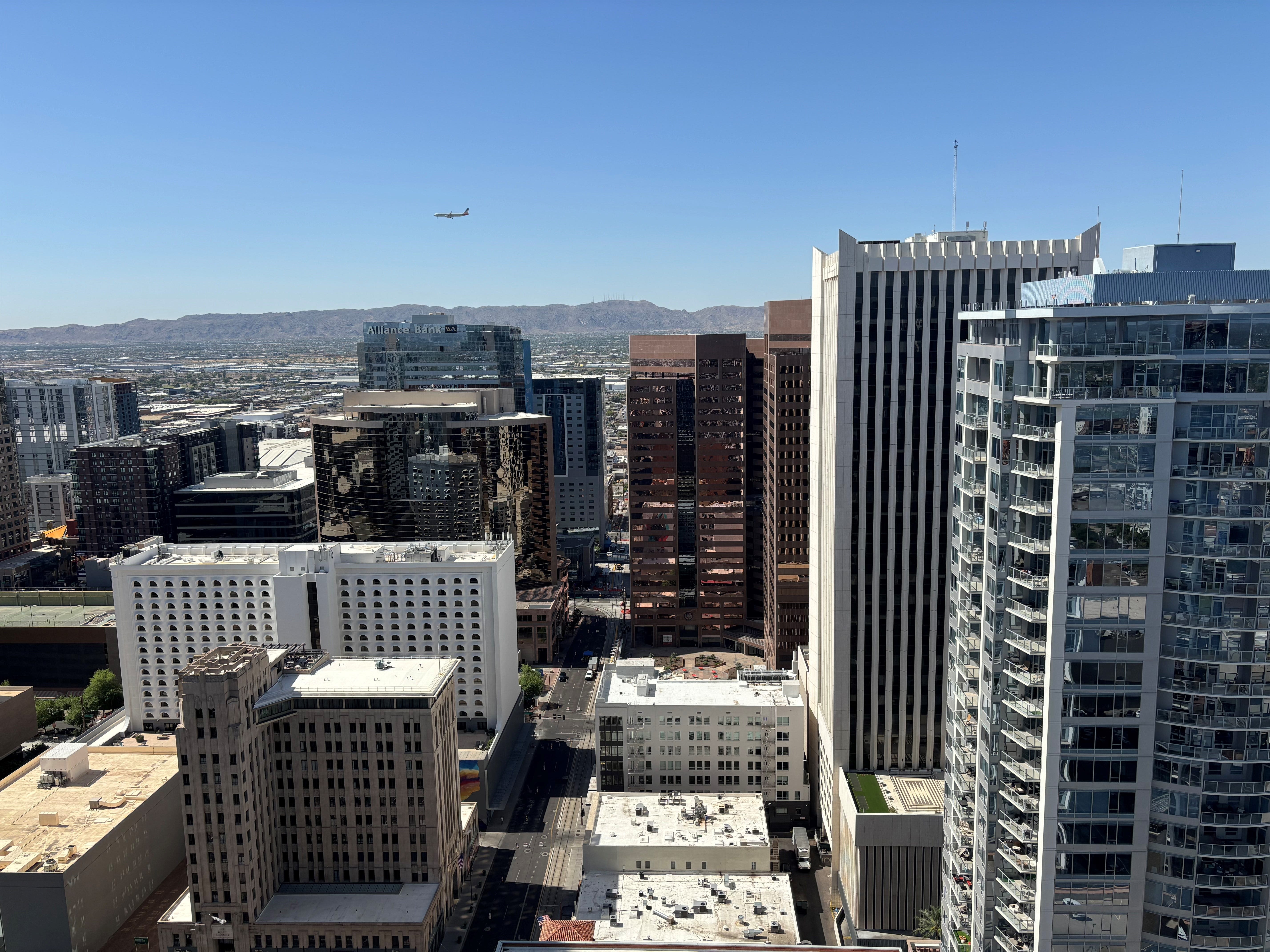 Downtown Phoenix development to have transit center, apartment towers. Take a look