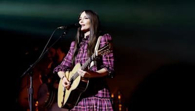 Kacey Musgraves opened her Deeper Well Tour – and this is the setlist