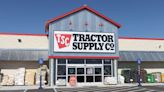 Tractor Supply warned climate change and a lack of diversity would hurt business. Now it’s ignoring those risks | CNN Business