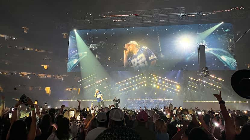 Morgan Wallen performs for tens of thousands at AT&T Stadium in Arlington