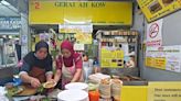 Gerai Ah Kow: Horlicks sesame fried chicken rice — Halal Chinese eatery by father-son duo draws huge crowds