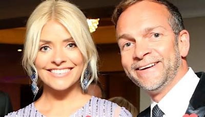 Holly Willoughby 'torn' as she's ripped away from husband while trying to get career 'back on track'