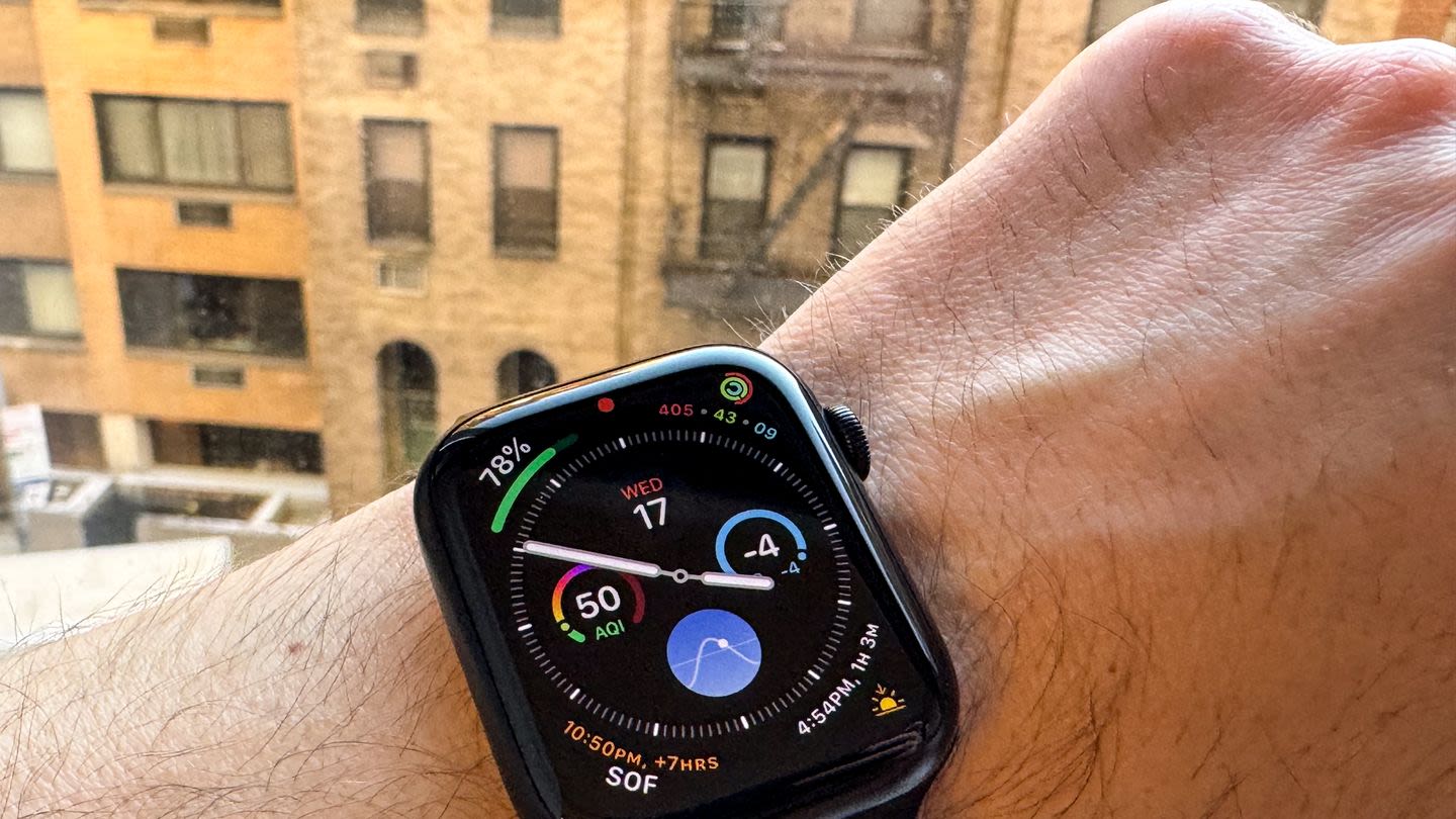 You Can Snag the Apple Watch Series 9 for $100 Off at Amazon