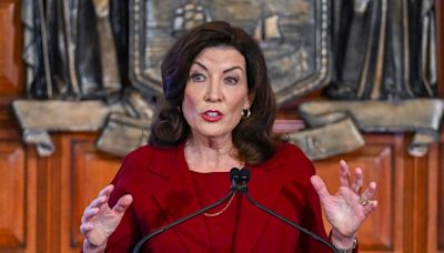 N.Y. Gov. Hochul blames congressional Republicans for bipartisan border bill failure