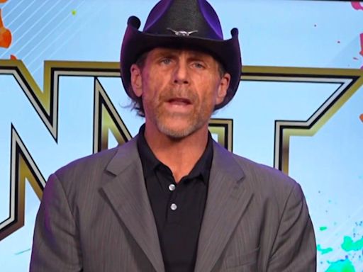 Shawn Michaels Formally Invites Kendrick Lamar And Drake To NXT To Settle Their Beef