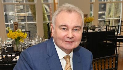 Eamonn Holmes says he ‘has loads to think about’ as fans express marriage fears