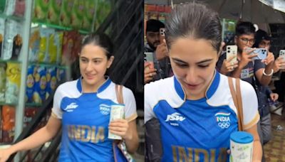 Sara Ali Khan Smiles At Paps As She Steps Out From The Gym In Heavy Rain, Video Goes Viral - News18
