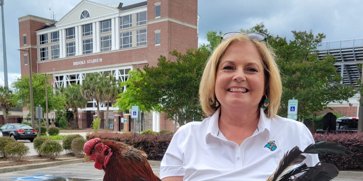 This Is Carolina: The sweet life of Maddox: CCU’s live mascot and his handler