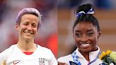 Simone Biles y Megan Rapinoe reciben la Medalla Presidencial de la Libertad