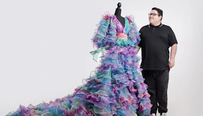 Quién es Carlos Pineda, el diseñador mexicano elegido para crear un vestido inspirado en la MET Gala 2024