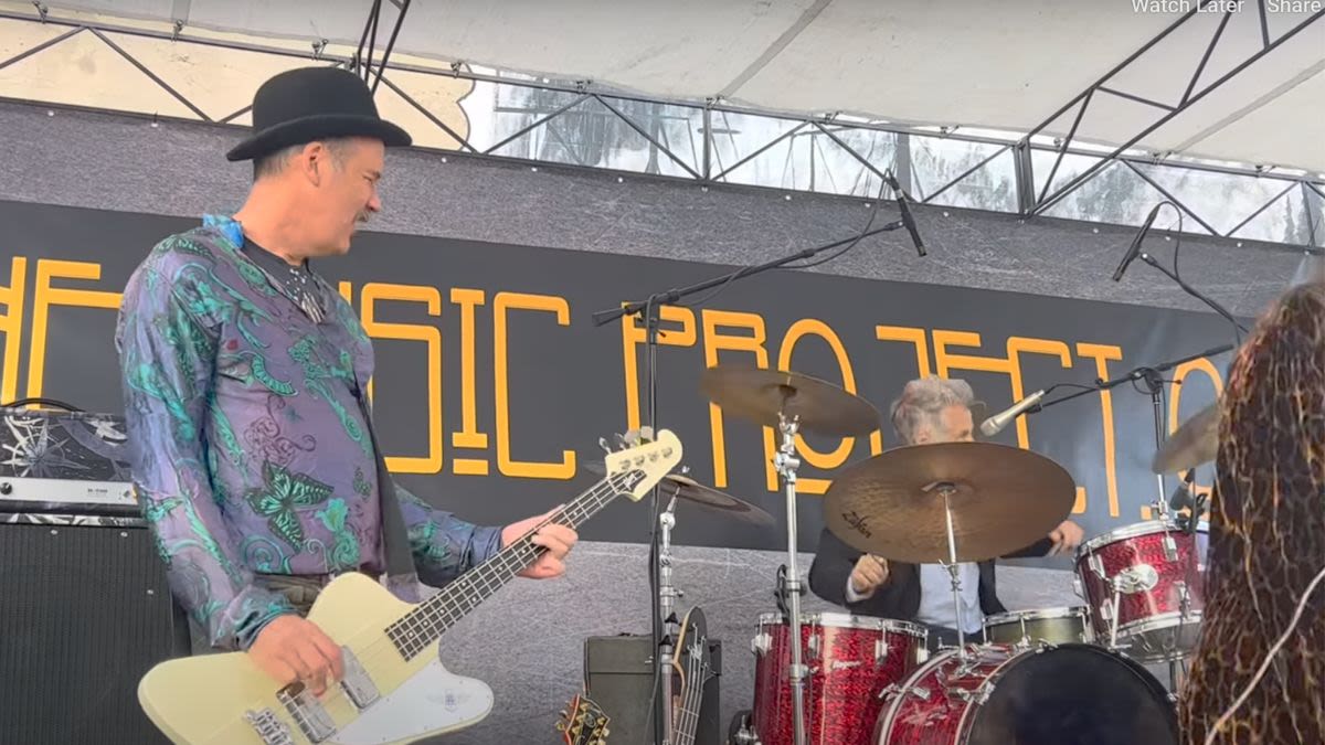 Krist Novoselic debuts new band in Kurt Cobain's hometown – and pays tribute with a rendition of Nirvana's debut single