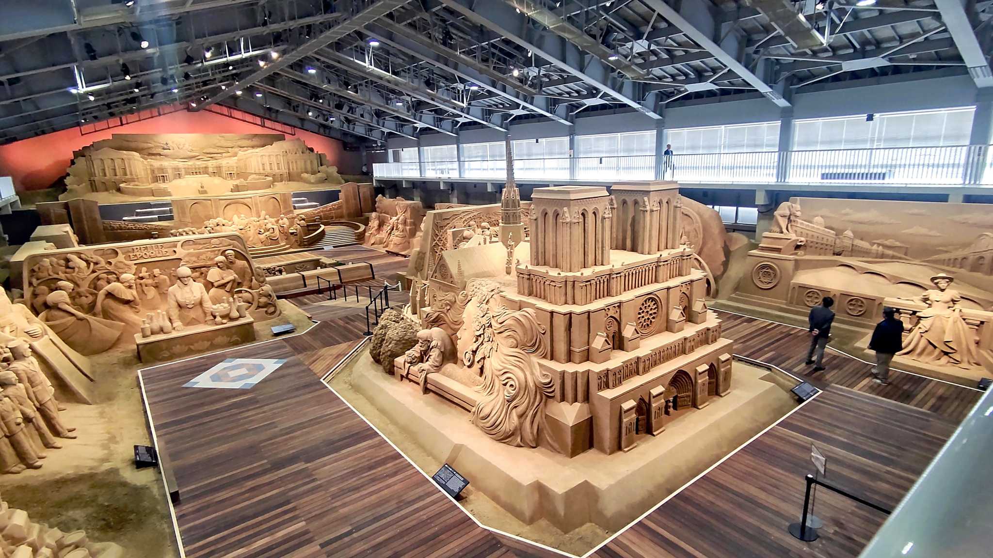 Japan’s sand sculpture museum celebrates France