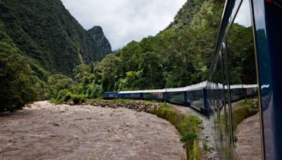 Incredible £313 train journey from beautiful city to wonder of the world