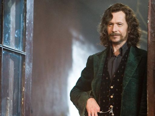 Gary Oldman Says 'Mediocre' Harry Potter Comment Was 'Hypercritical' of Himself, Not the Films