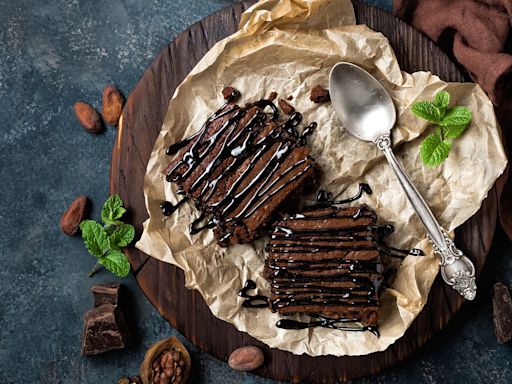 14 Chain Restaurant Brownie Desserts Ranked Worst To Best