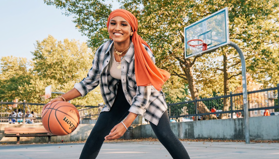 Fiin Got Game! Basketball Star Jamad Fiin Rocks A Hijab While Dominating The Court