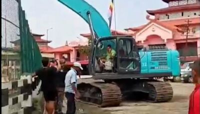 Manipur minister drives bulldozer to clear river, netizens say ‘proud of you’