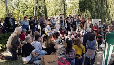 Los estudiantes españoles acampan ya en diez universidades de ocho comunidades autónomas para apoyar a Palestina