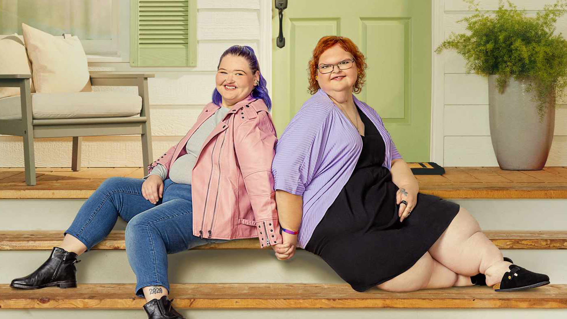 1000-Lb. Sisters' Amy and Tammy's crumbling $69k home surrounded by trash