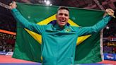 Campeão olímpico no salto com vara, Thiago Braz é suspenso por doping e está fora das Olimpíadas