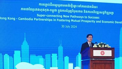 Chief Executive Promotes Hong Kong-Cambodia Partnership at Business Dinner in Phnom Penh