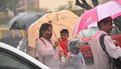 Mumbai Weather Update: City to see moderate to heavy rainfall; thunderstorms likely