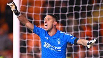 Newcastle sign goalkeeper Vlachodimos from Nott'm Forest